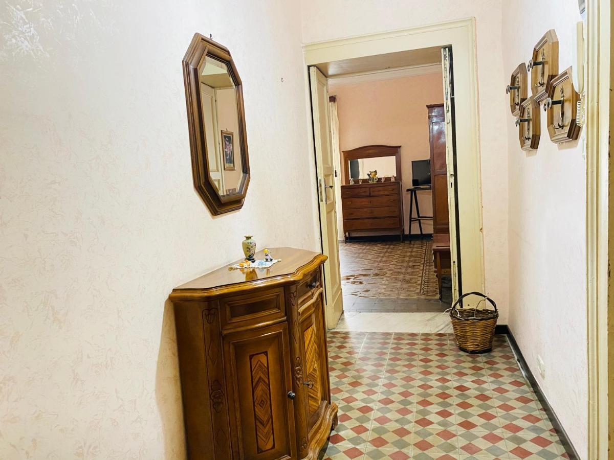 Zu Pippo'S House Lägenhet CTA Exteriör bild